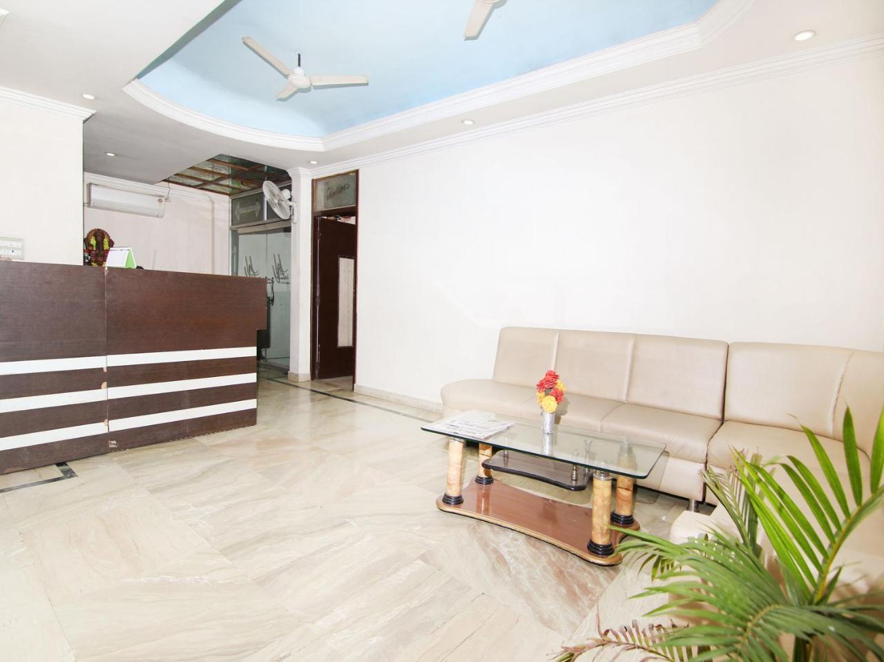 Oyo 3304 Hotel Valentines Prayagraj Exterior foto